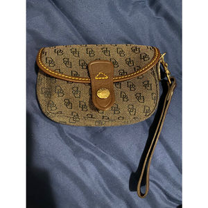 Dooney and Bourke wristlet